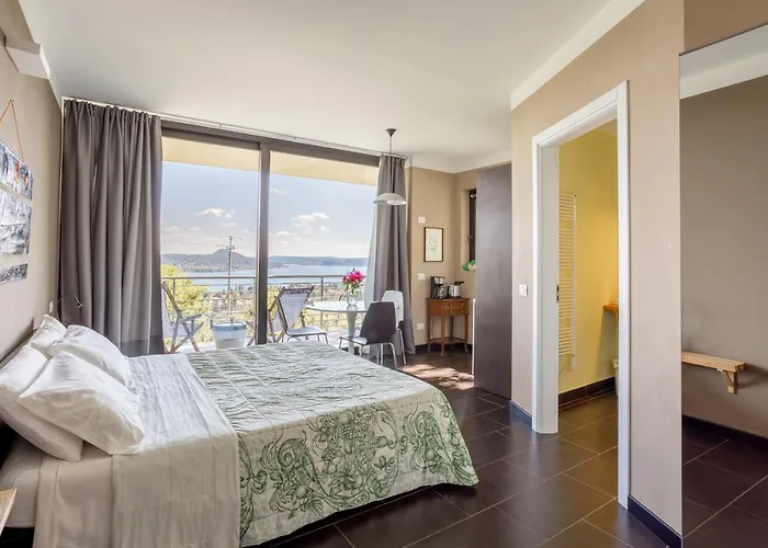 La Torretta & Bed & Breakfast Lesa