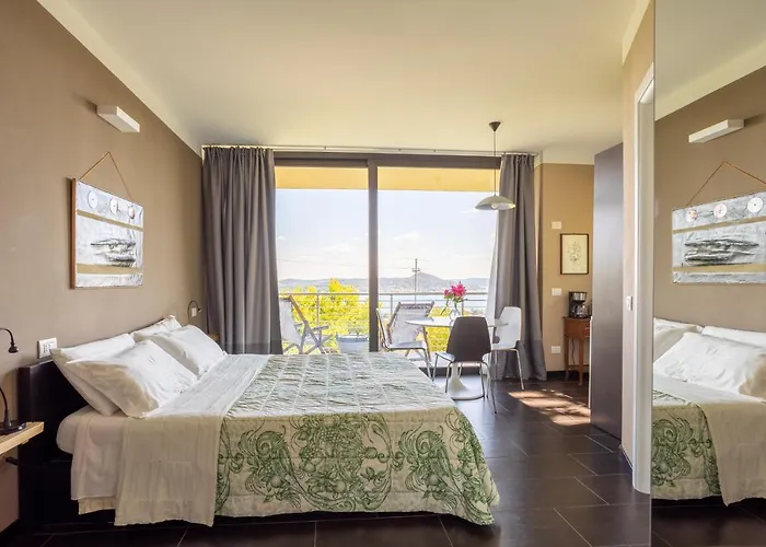 住宿加早餐酒店 La Torretta & 3*