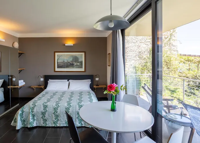 La Torretta & 3* Lesa